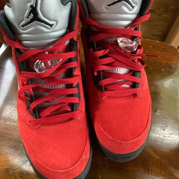 For sale! Jordan 4 Retro University! display picture 3